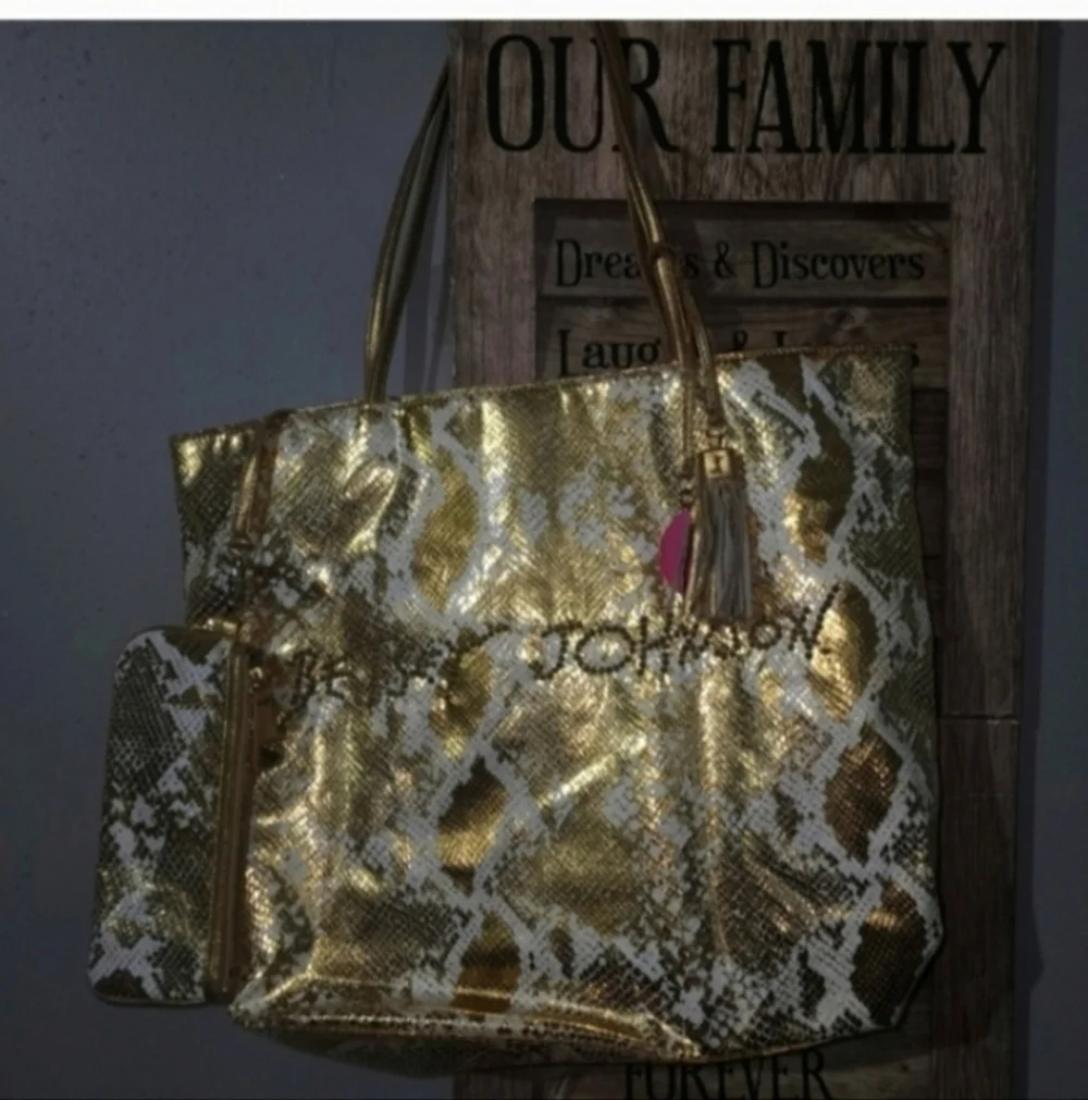 100%real Leather Vintage rare betsey johnson gold snakeskin tote